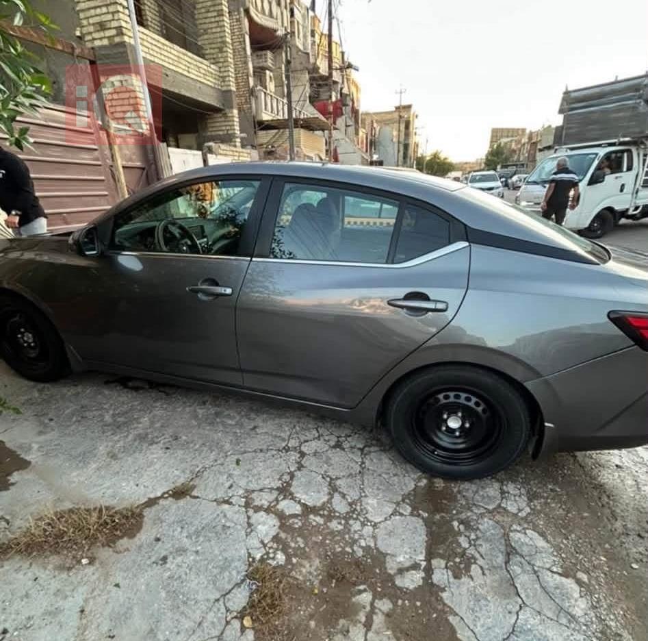 نيسان سنترا